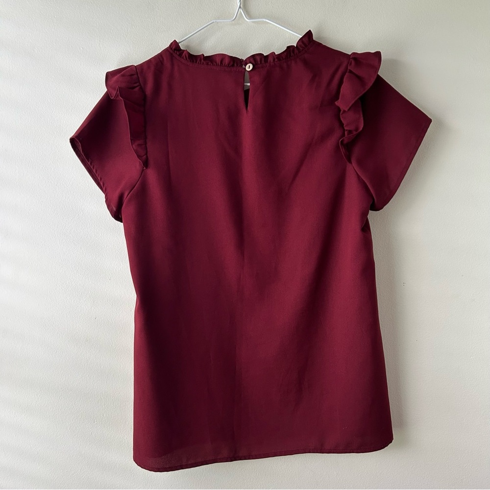 Jessakae Maroon Ruffle Short Sleeve Top Blouse Maroon S - Picture 3 of 3